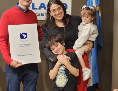 Graduada recibió su título de Magíster